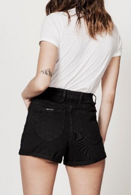 THE BLACK DUST DUSTERS SHORT THE BLACK DUST DUSTERS SHORT