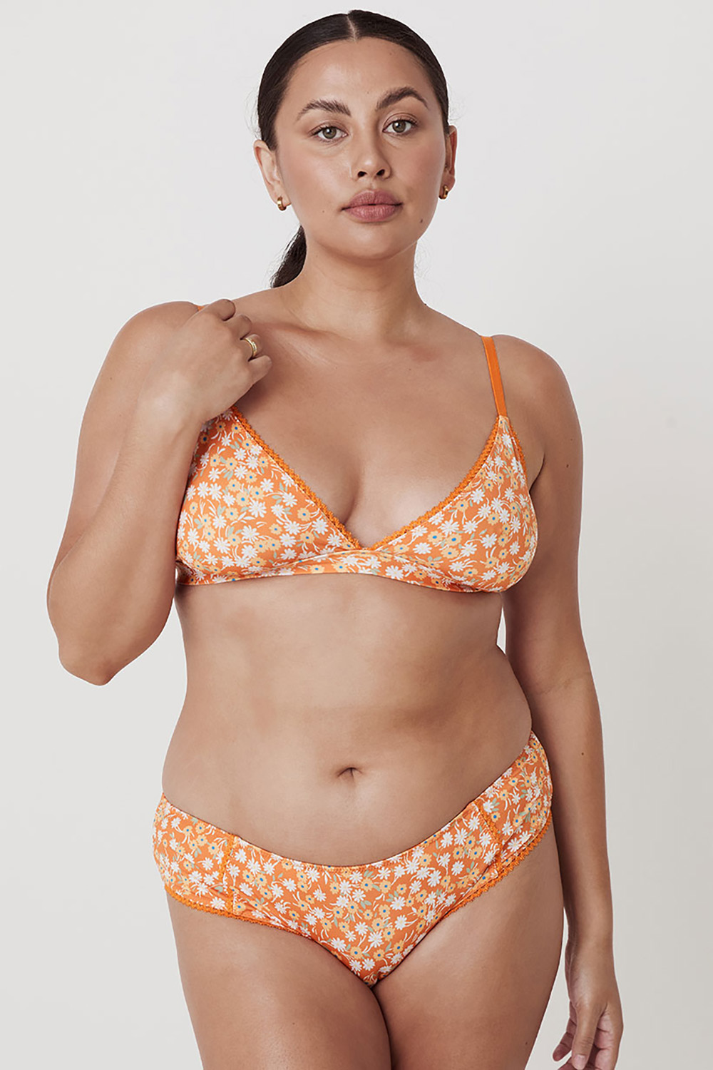 THE AMBER REDA TRI BLOOMERS
