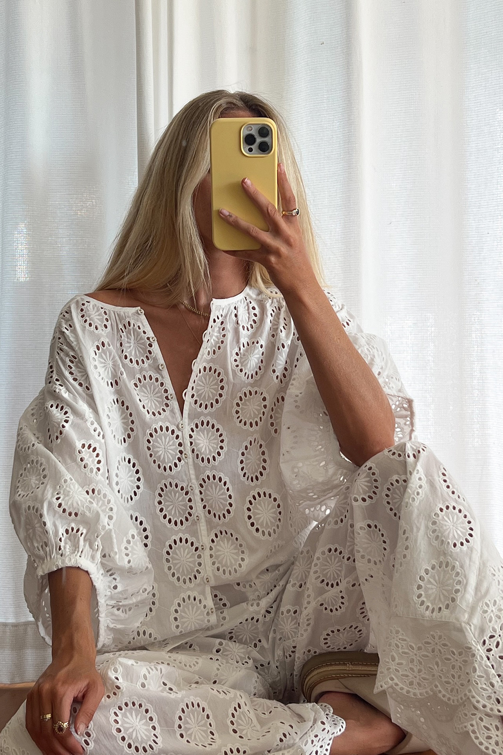 Spell Byronbay's Yaya Lace Blouse in Antique White Spell Byronbay's Yaya Lace Blouse in Antique White