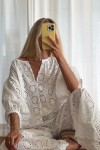 Spell Byronbay's Yaya Lace Blouse in Antique White Spell Byronbay's Yaya Lace Blouse in Antique White