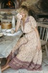 THE SPICE SUNDOWN GOWN THE SPICE SUNDOWN GOWN